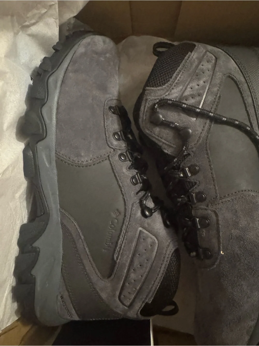 Columbia Men’s Newton Ridge Plus II Hiking Boots Shark Black
